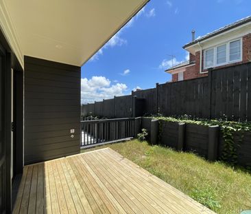 Easy Living Family Home at Great Location - Photo 4