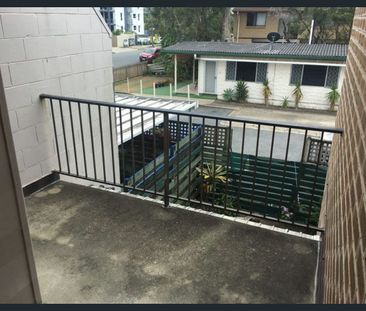 2 Bedroom Townhouse in Central Location - Photo 5