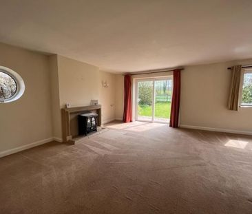 3 bedroom detached house to rent - Photo 2