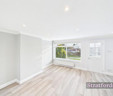 3 bedroom end of terrace house to rent - Photo 1