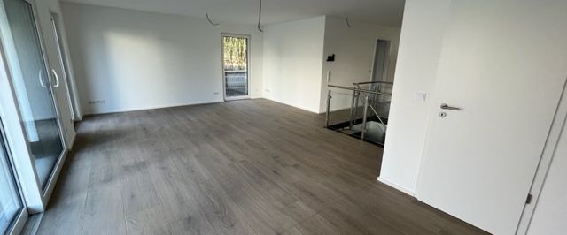 Erstbezug, Smart Home, 4 ZKB-Terrassen-ETW/ Garten in bevorzugter Wiesbadener Wo ... - Photo 1