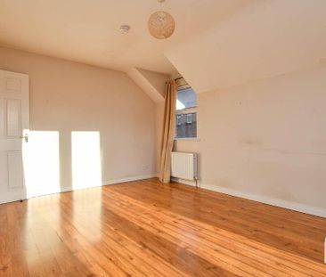 37 Minnowburn Mews, Belfast, BT8 8ST - Photo 3