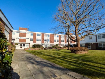 Minerva Lodge, Blackheath, SE3, London - Photo 5