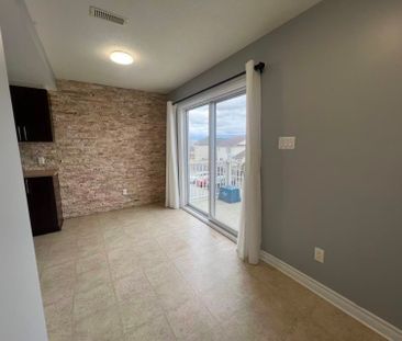 For Lease - 578 Chapman Mills Drive Unit# B, Barrhaven, Ontario - Photo 2