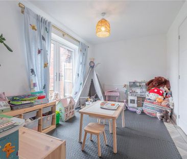 5 bedroom detached house to rent - Photo 4