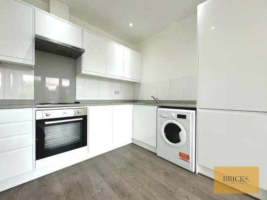 2 bedroom apartment to rent - Photo 1