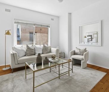 Bright north-facing apartment in exclusive village setting - Photo 3