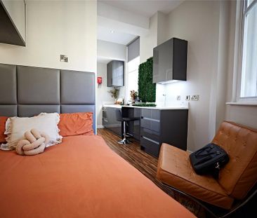 Studio to rent - Photo 2