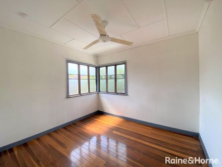 62 Chester Road, Annerley, QLD 4103 - Photo 4