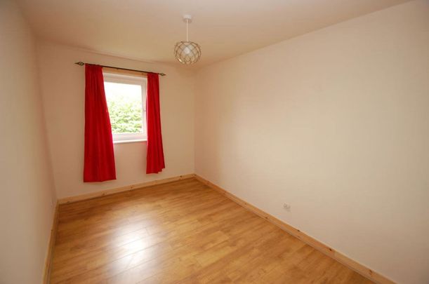 1 Bed Flat - Photo 1