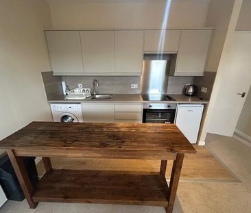 1 bedroom flat to rent - Photo 4