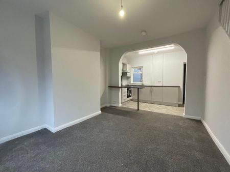 20 Glenside Parade, Belfast, BT14 8AH - Photo 3