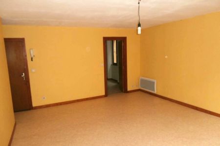 Appartement T2 à louer à TOURNON - Photo 4