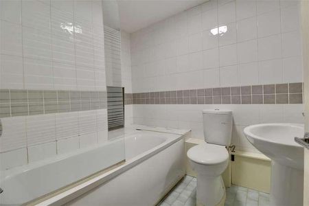 Elphinstone Road, Southsea, PO5 - Photo 5