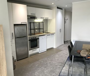 City Living - Photo 6