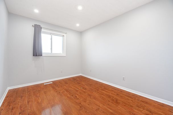 For Lease - 2015 Shay Drive Unit# Upper LVL, Pickering, Ontario - Photo 1