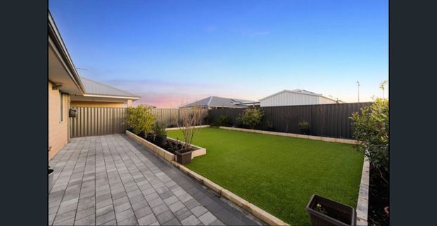 10 Mandalup Road, Haynes - Photo 1
