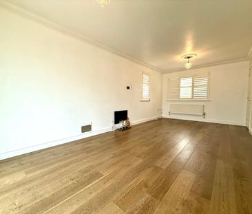 5 bedroom detached house to rent - Photo 2