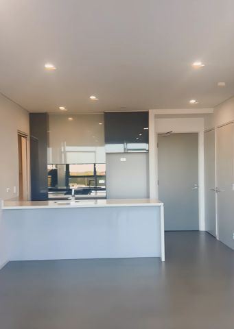 2 Studio Dr, Sydney - Photo 5