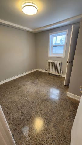 For Lease - 2029 Eglinton Avenue Unit# #5 (lower), Toronto, Ontario - Photo 5