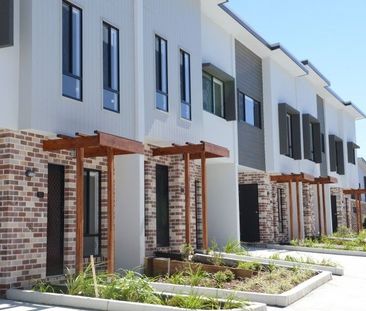 3 Bedroom Townhouse $500/week - Photo 3