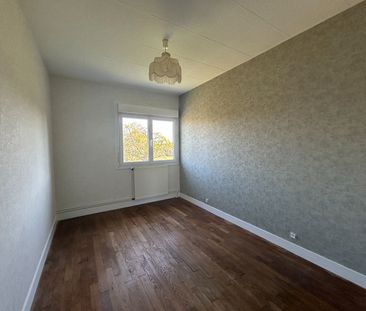 Location Maison 4 pièces 65m² - Photo 3