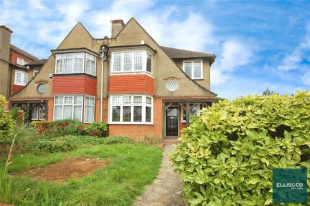 4 bedroom semi-detached house to rent - Photo 2