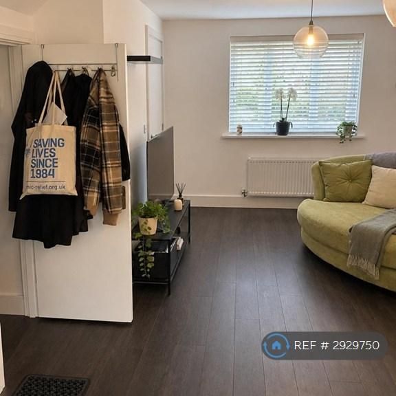 2 bedroom semi-detached house to rent - Photo 1