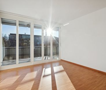 A louer sans caution - Logement lumineux avec grand balcon - Photo 2