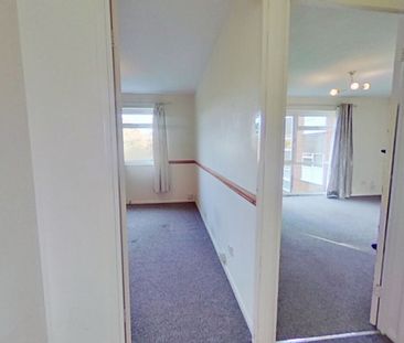 1 bedroom Flat - Woburn Close, Stevenage - Photo 1