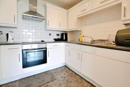 1 bedroom flat to rent - Photo 3