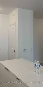 36 ELM DRIVE W. #703 - 1BED+DEN/1BATH, BALCONY, PARKING, LOCKER - Photo 3