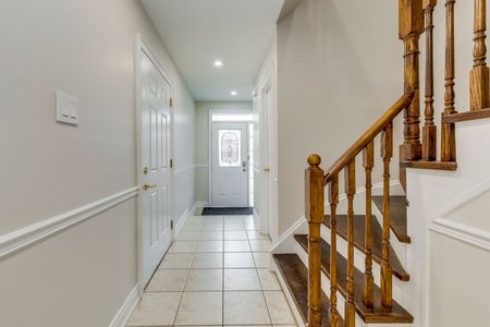For Lease - 2264 Dale Ridge Drive, Oakville, Ontario - Photo 4