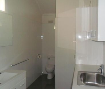 10 Foster St, St Kilda - Photo 4