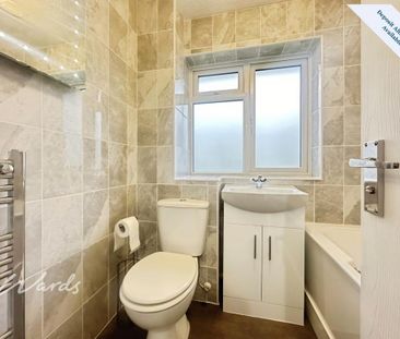 1 bedroom semi-detached house to rent - Photo 2