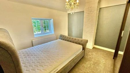 High Street, Lakenheath, IP27 - Photo 3