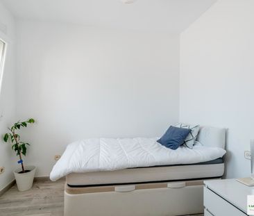 Piso de alquiler en Avenida de Villajoyosa, 37, Goteta - Photo 5