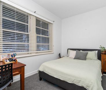 Put simply, Welcome to Islington - Photo 2