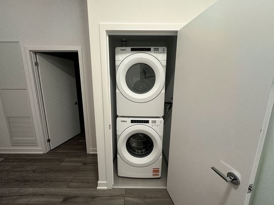 For Lease - 1007 The Queensway N/A Unit# 218, Toronto, Ontario - Photo 1