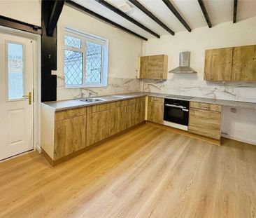 3 bedroom semi-detached house to rent - Photo 6