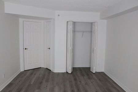 For Lease - 1450 Bishops Gate Unit# 102, Oakville, Ontario - Photo 4