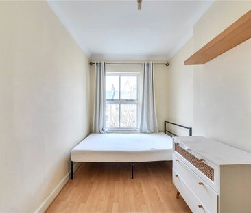 Junction Road, N19, London - Photo 6