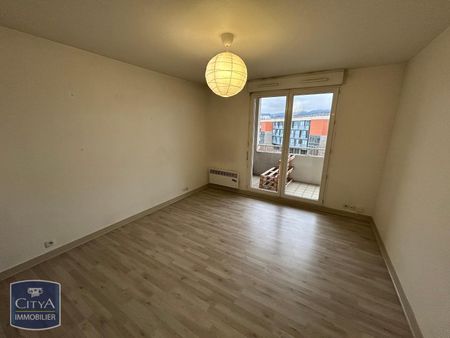Location Appartement 2 pièces 34m² CLERMONT FERRAND 63000 - Photo 2