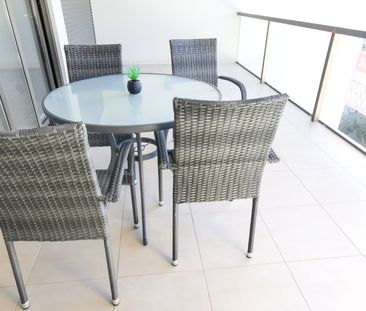 Apartamento T1 para Arrendamento Anual com vista mar na Praia da Rocha - Photo 3