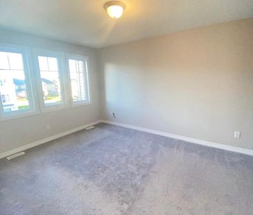 For Lease - 39 MAROMA Street, Orleans - Cumberland and Area, Ontario - Photo 2