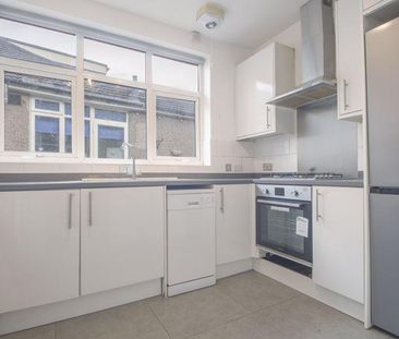 3 bedroom bungalow to rent - Photo 6