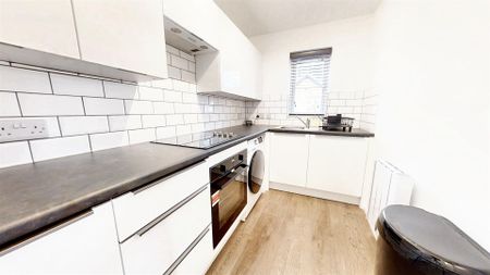 Bantock Close, Browns Wood, Milton Keynes, MK7 - Photo 5