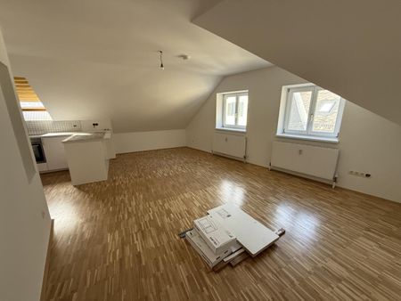 Deutschfeistritz, tolle 2-Zimmer-DG-Wohnung in ruhiger zentraler Lage zu beziehen - Foto 4