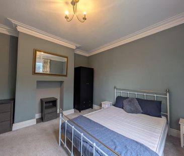 1 bedroom house of multiple occupation to rent - Photo 1