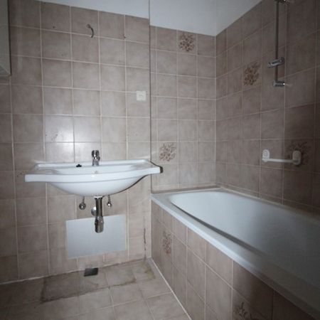 SCHÖNE NEUBAUWOHNUNG MIT BALKON IN STRASSGANG - Photo 3